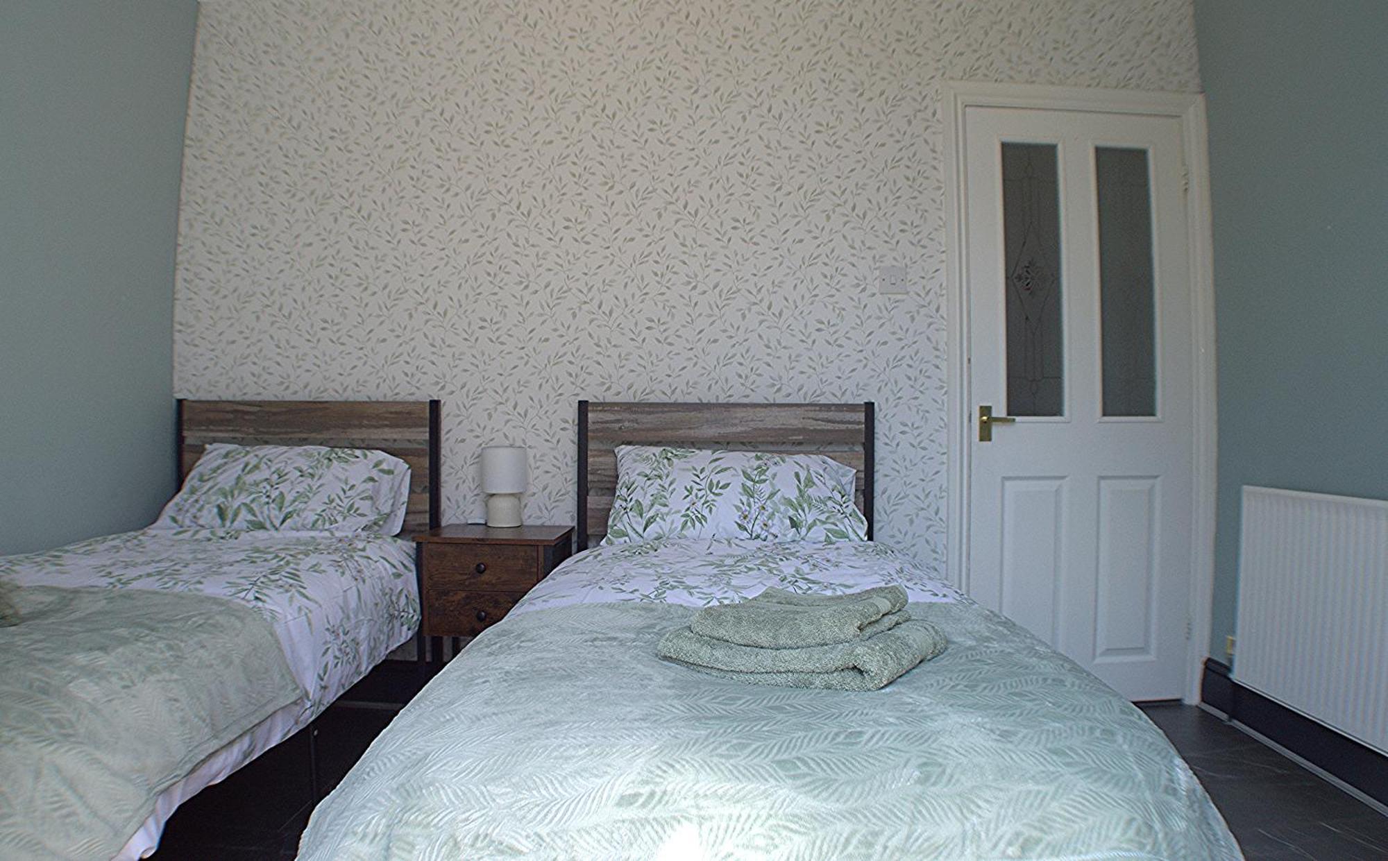 Dreamstay Apartments London Garden Central Tube Olympic ภายนอก รูปภาพ